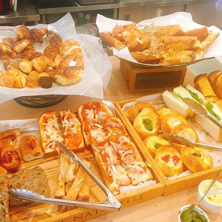 La Tavola Di Auvergne