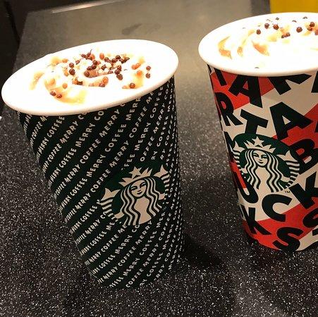 Starbucks Coffee JR Momodani