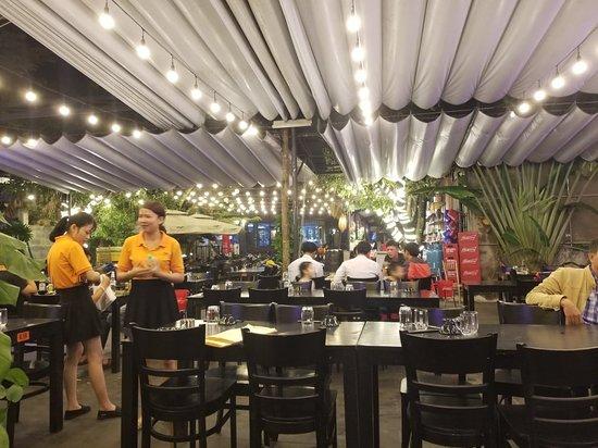 Hoi An Beer Garden