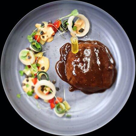 Joel Restaurant & Bar