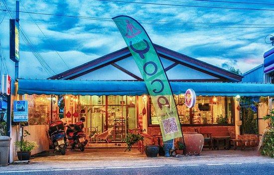 Eat Greens Vegan Cafe Rawai