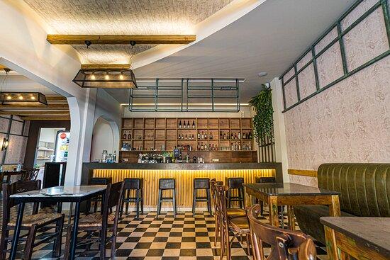 Aigli Restaurant