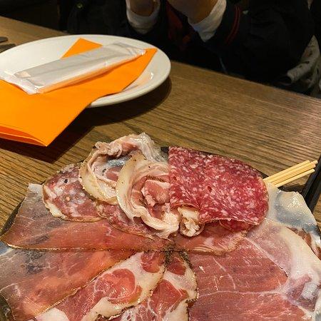 Pizzeria da Dots Tugboat Taisho