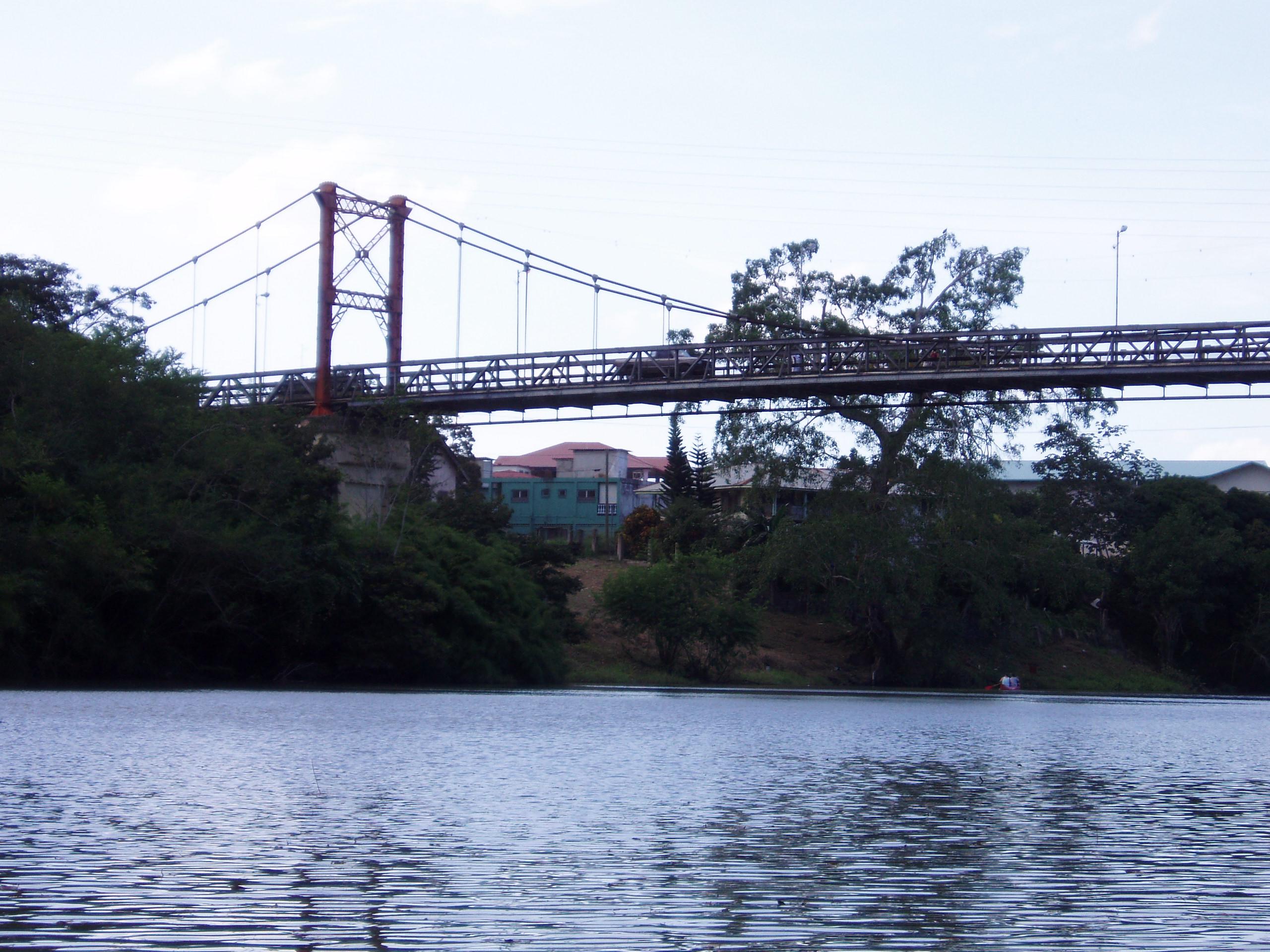 Hawkesworth Bridge