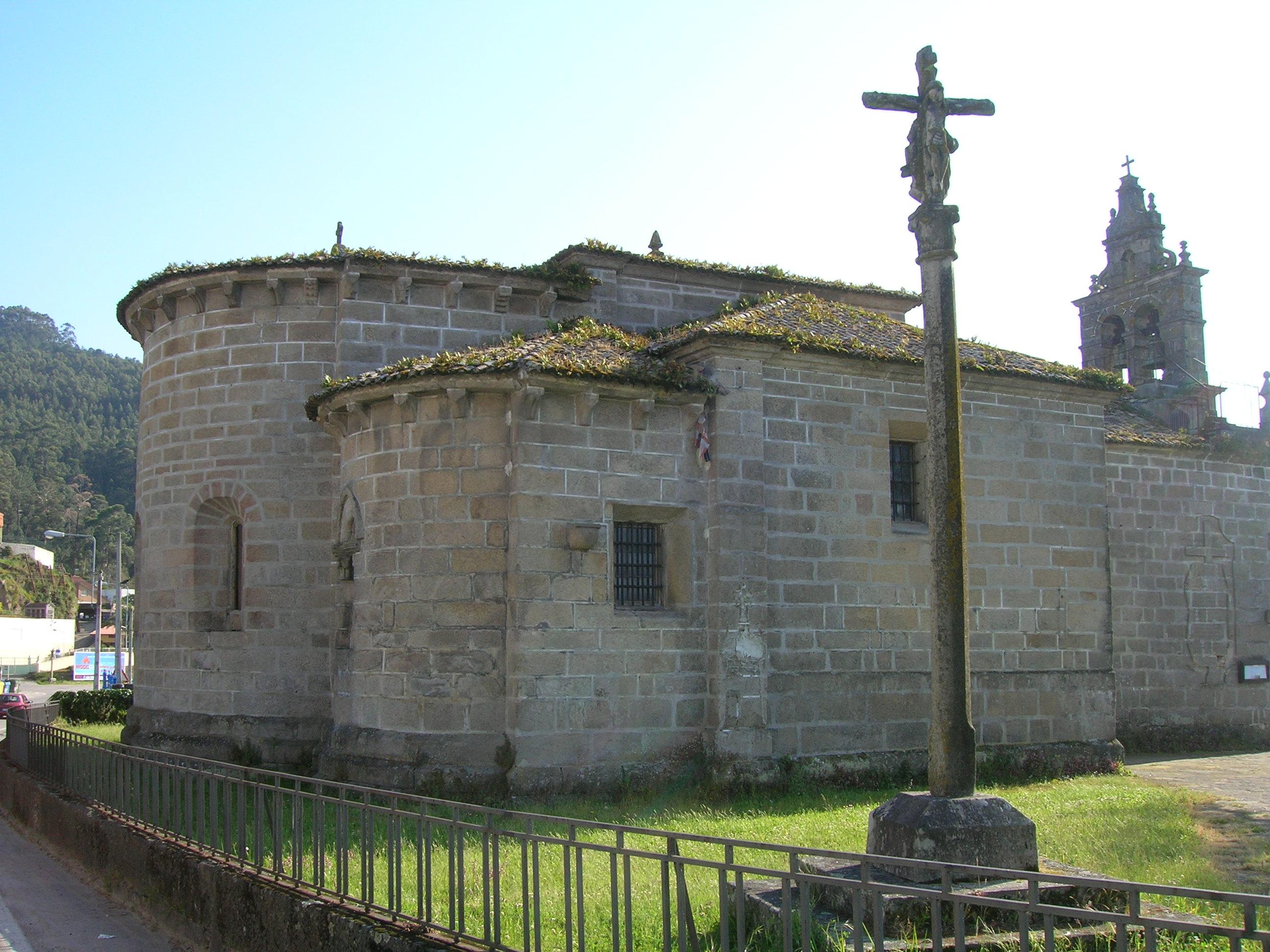 Igrexa de San Salvador de Coruxo