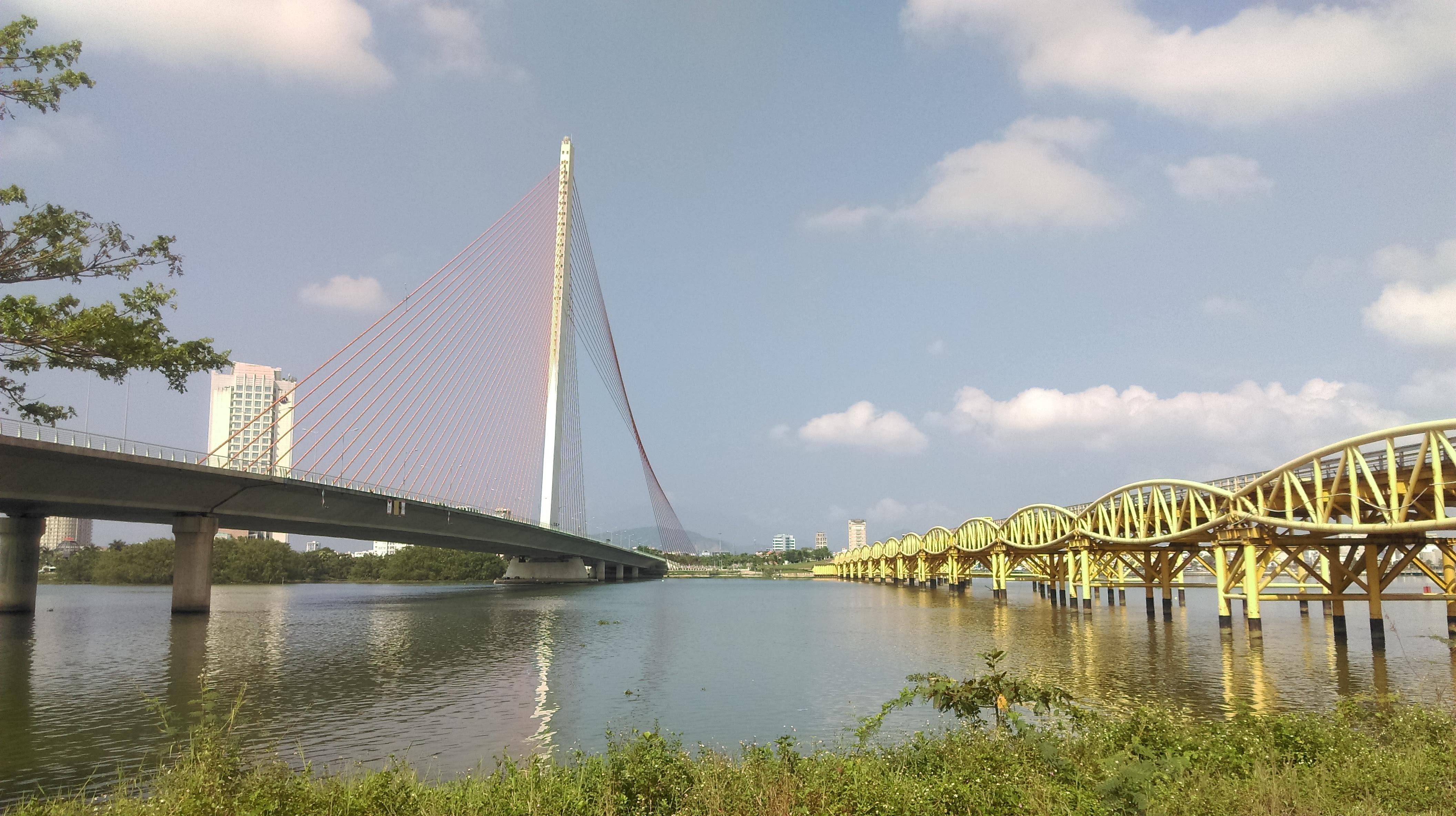 Nguyen Van Troi Bridge