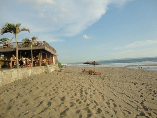 Strand Batu Belig