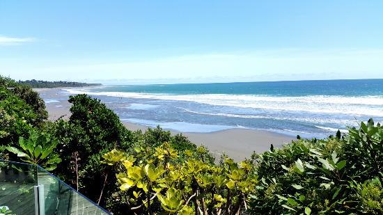 Oakura Beach
