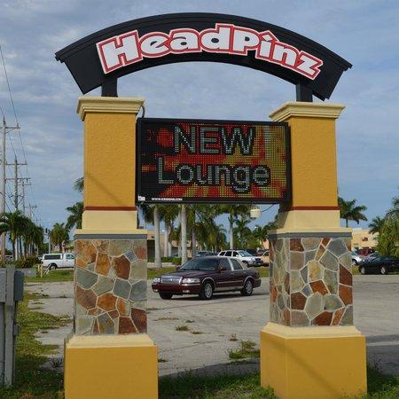 HeadPinz Family Entertainment Center