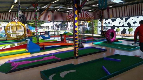 Grumpys Crazy Golf
