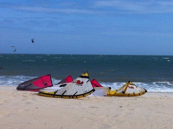 WindChimes International Kitesurfing School