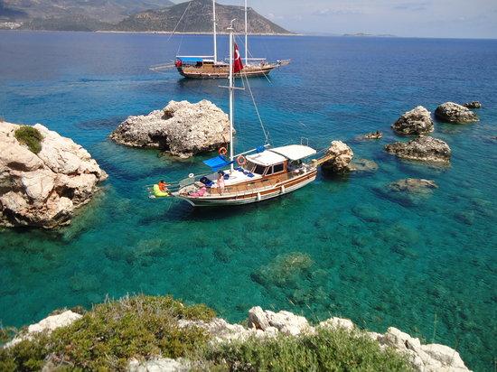 Whisper Boat