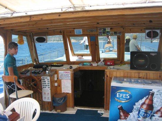 Moby Dick / Daily Boat Tours