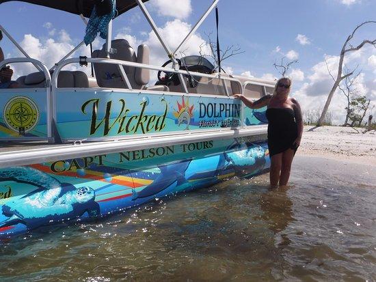 Capt. Nelson's Sightseeing & Wildlife Cruise