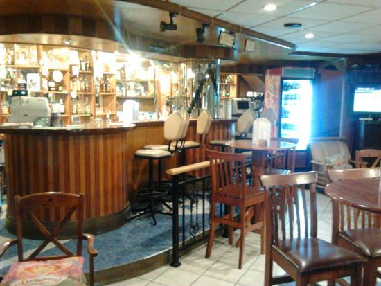 Memories Cocktail Bar