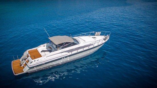 Private Yachting
