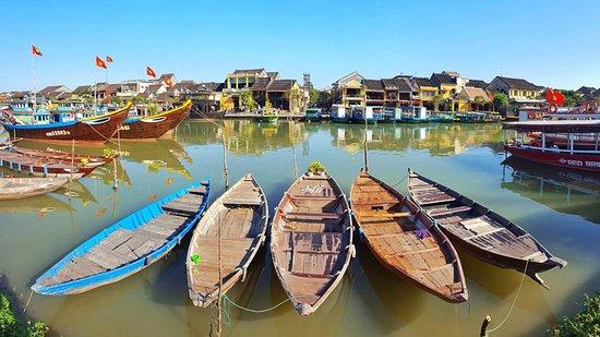 Hoianvividtours