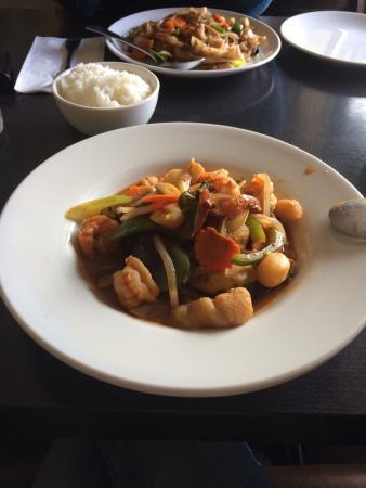 Meun Fan Thai Cafe