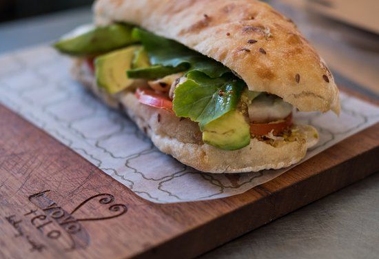 Vovo Telo Bakery & Cafe