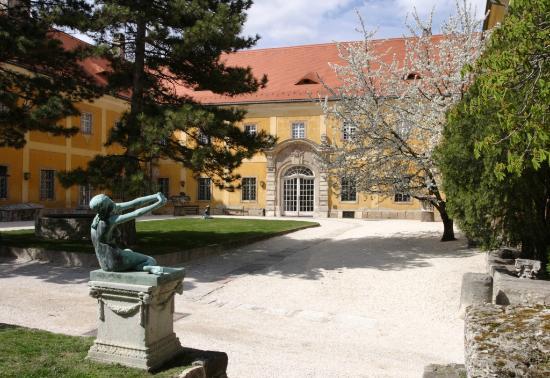 Kiscelli museum