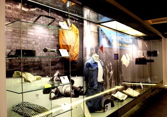 Museum of Free Derry and Bloody Sunday Memorial