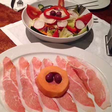 Decameron Restaurant