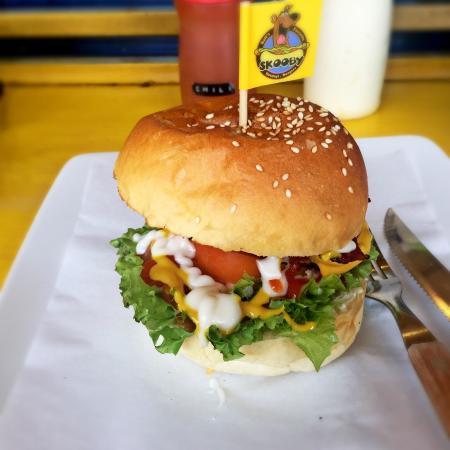 Skooby Hotdogs & Burgers