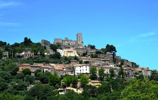 Chateau de Lacoste