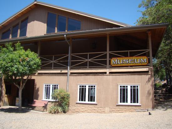 Mariposa Museum and History Center