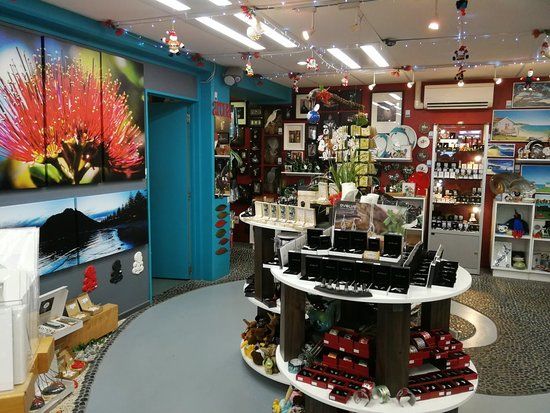 Pohutukawa Gallery