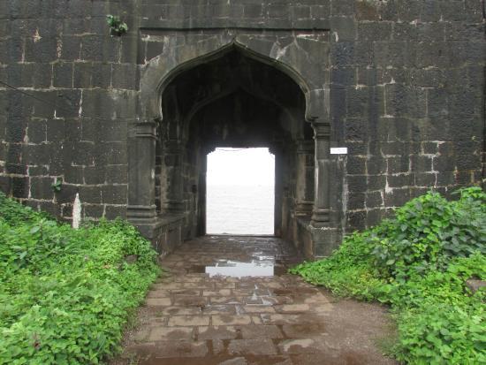 Kolaba Fort