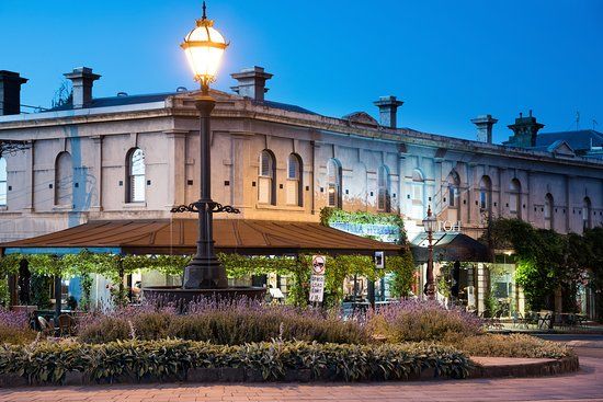 Koukla Cafe & Pizzeria