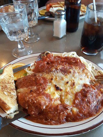 Starlite Restaurant and Bar