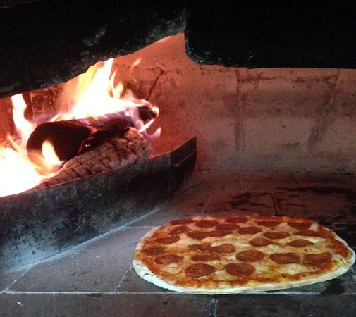 Pizzeria La Caveja