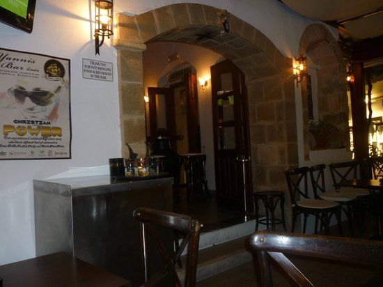 Yannis Bar