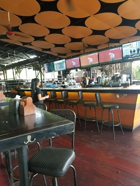 Zi Lounge