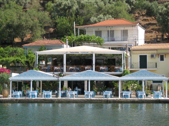 Ionion Taverna