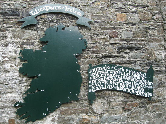 Desmond Castle