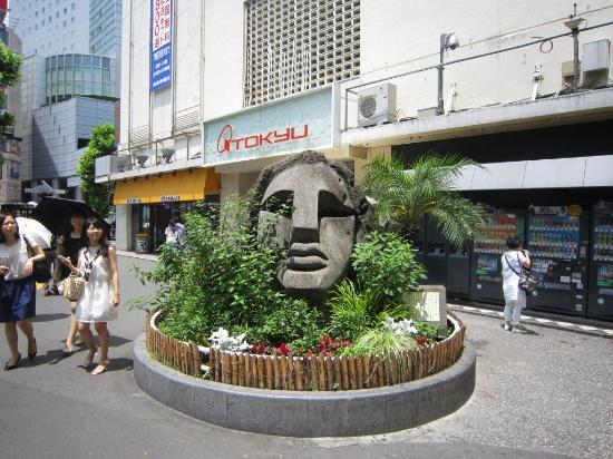 Moyai Statue