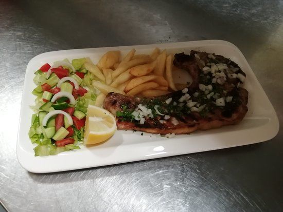 Happy Taverna