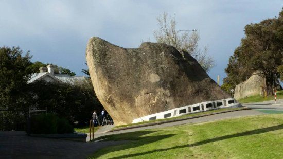 Dog Rock