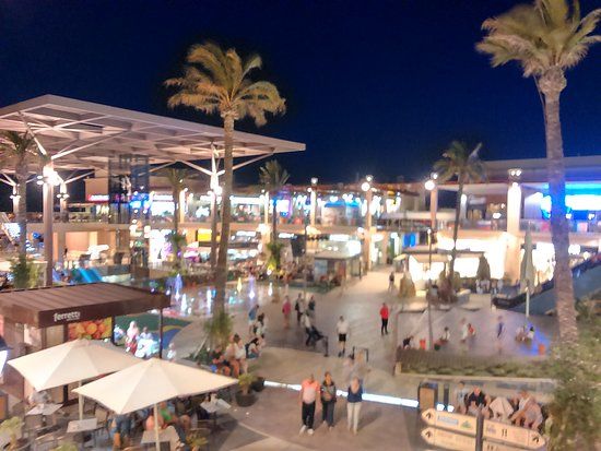 Zenia Boulevard-senteret