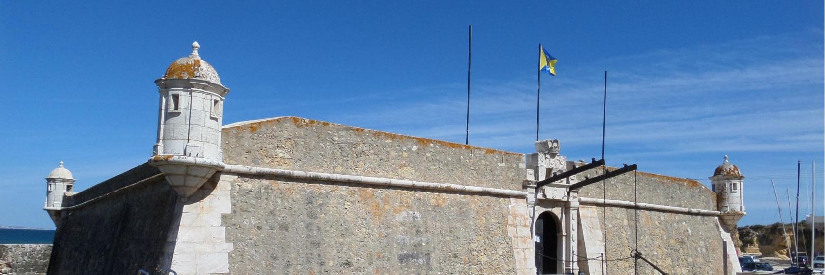 Ponta da Bandeira festning