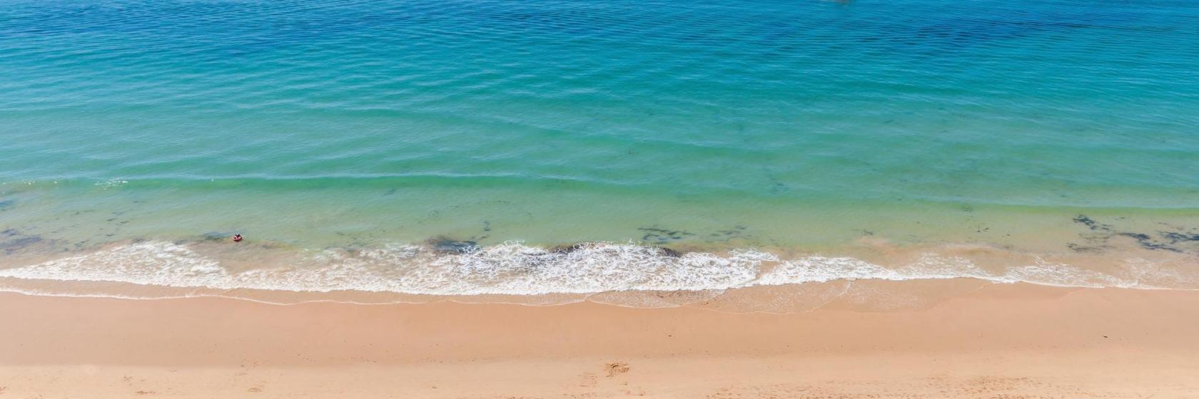 Poco Velho Beach
