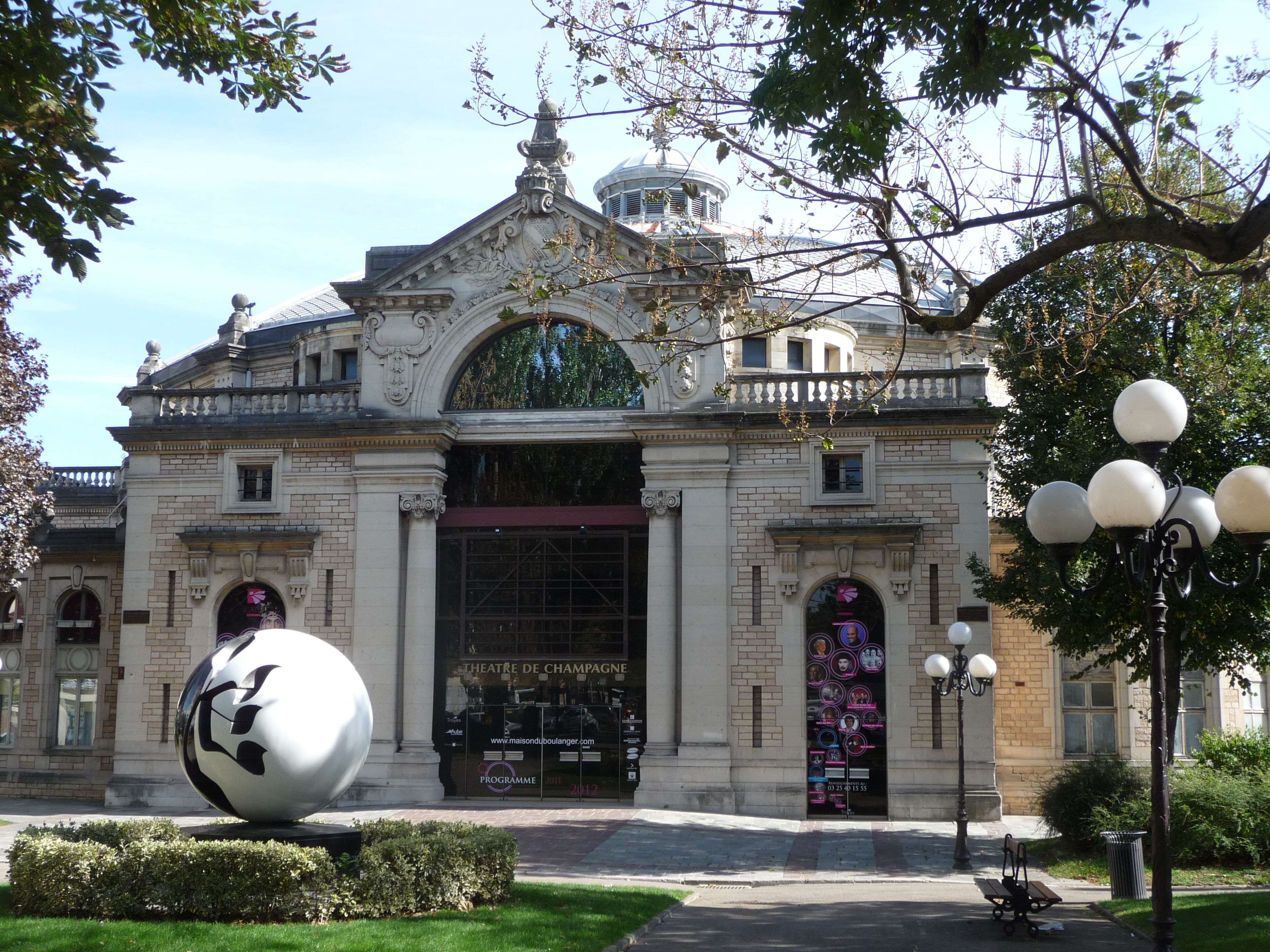Theatre de Champagne