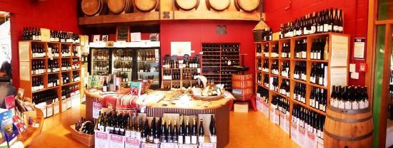 Pukeko Junction Regional Wine Centre & Gallery