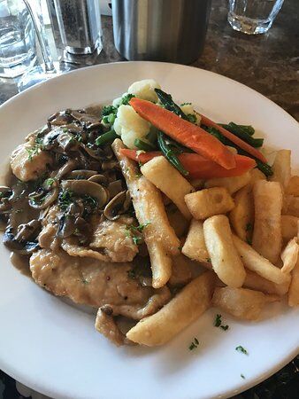 Catalano's Cafe