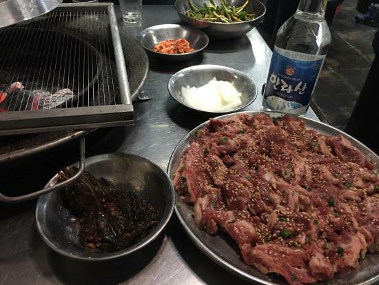 Dong Jeok Bulgogi